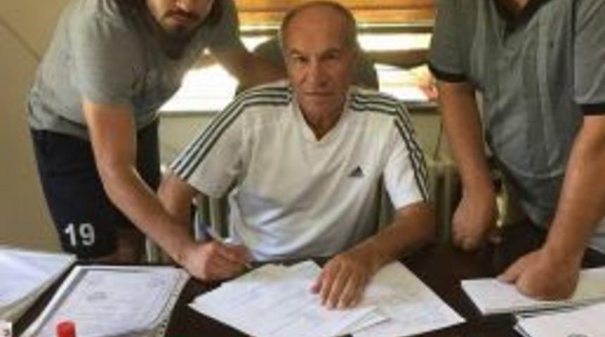 Evkur Yeni Malatyaspor Altyapısından Erzincanspor&rsquo;a