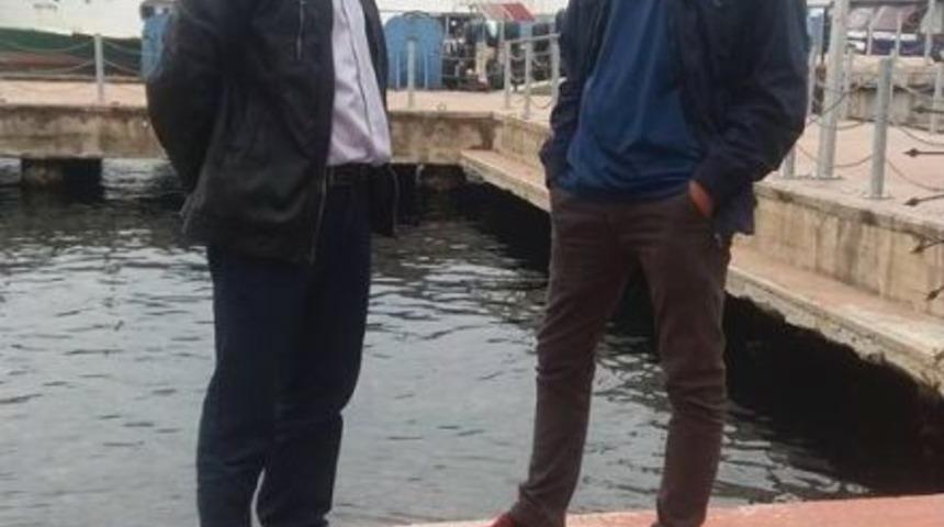 Trakt&ouml;r U&ccedil;uruma Yuvarlandı: 1 &Ouml;l&uuml;, 1 Yaralı