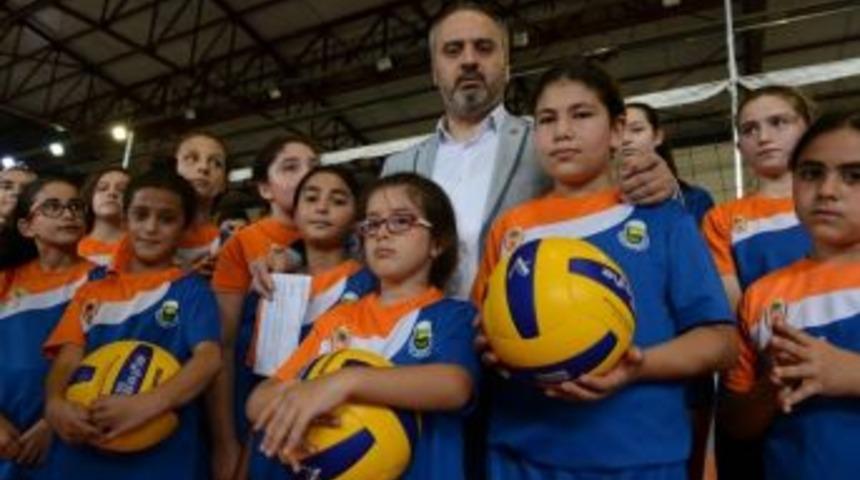 Aktaş: &ldquo;her &Ccedil;ocuk Sporla İlgilenmeli&rdquo;