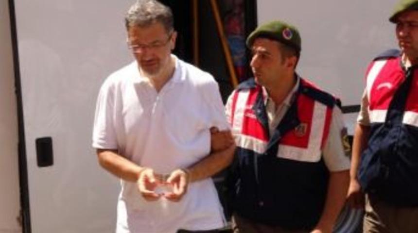 Kardeş Öksüz: Cezaevinde De En Büyük Sıkıntım Adil Öksüz'dür