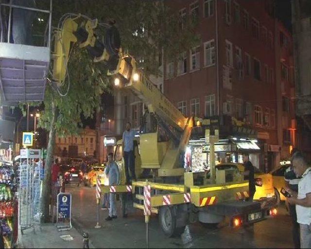 Beyoğlu'nda Zabıtanın Gece Yarısı 