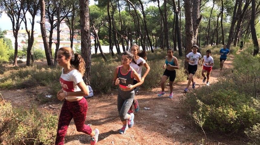 Ayvalıklı Atletler Yeni Sezona Başladı