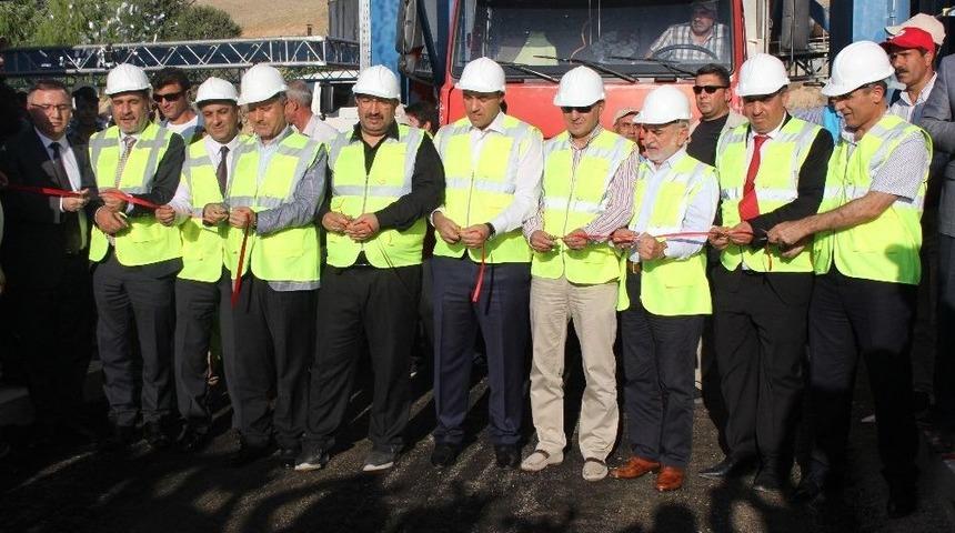 Elazığ&rsquo;da Asfalt Ve Parke Tesisleri Hizmete Girdi