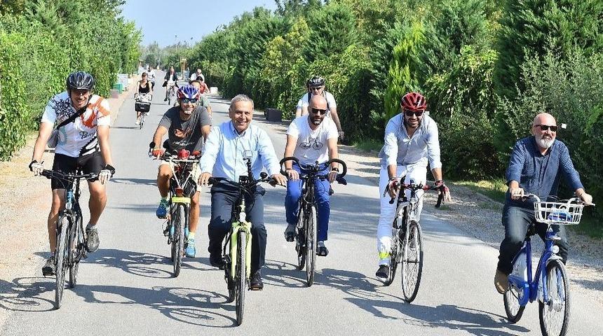 Başkan Kocaoğlu: "izmir Bisiklet Kenti Olmalı"