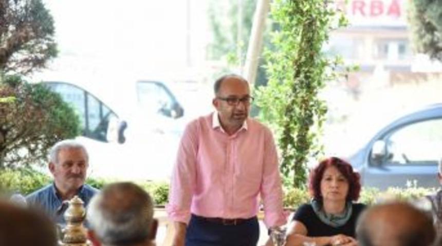 Başkan &Uuml;z&uuml;lmez Muhtarlar İle Bir Araya Geldi