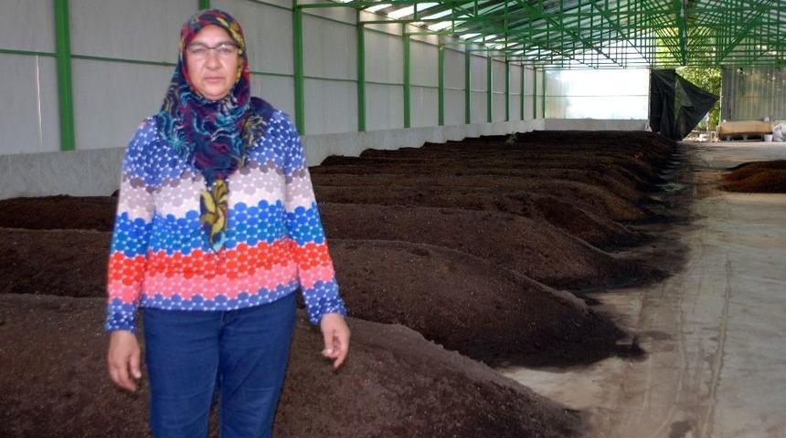 Ev Hanımlığından Solucan G&uuml;bresi Tesisi Patronluğuna