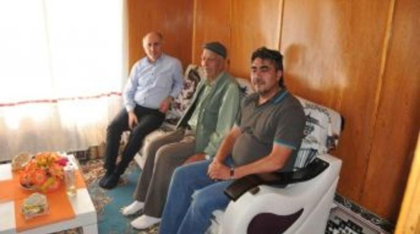 Karaman Valisi Meral, Şehit Ailesini Ziyaret Etti,