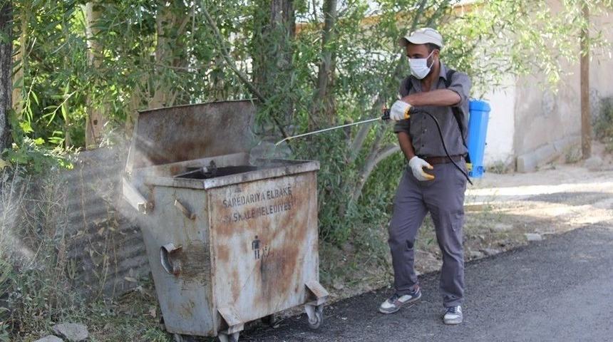 Başkale Belediyesinden İla&ccedil;lama &Ccedil;alışması