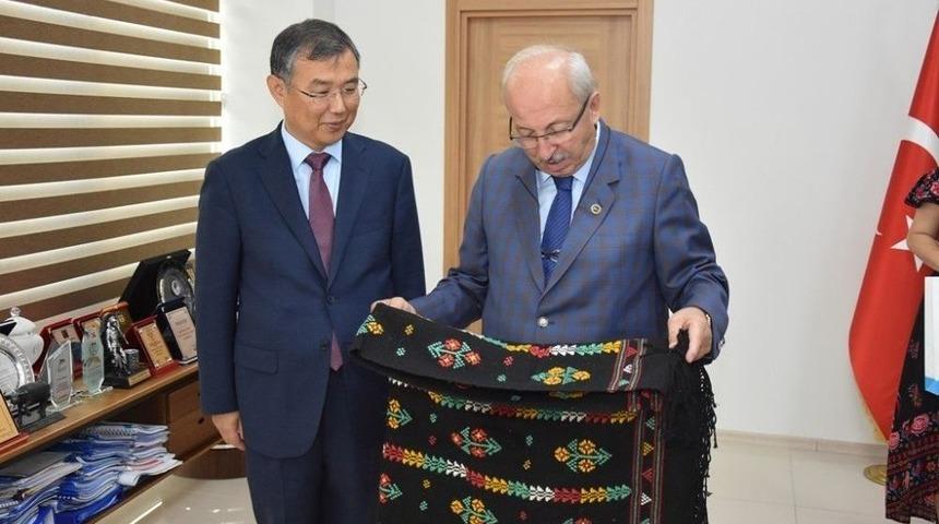 G&uuml;ney Kore İstanbul Başkonsolosu Cheol Tekirdağ&rsquo;da