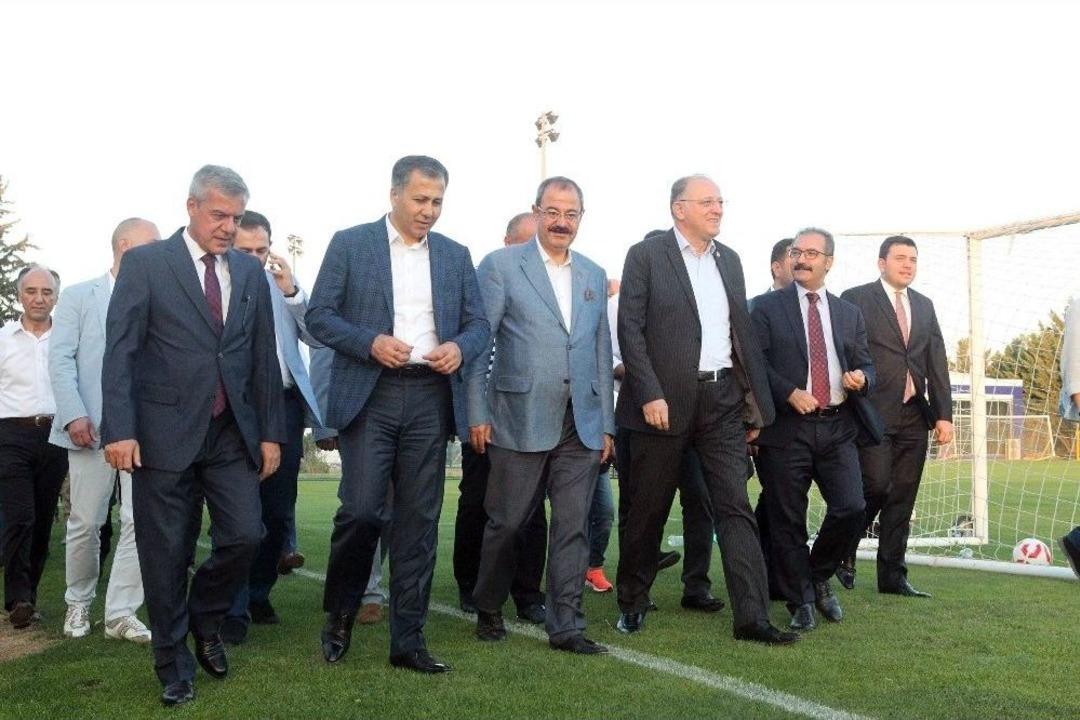 Gazişehir Gaziantep&rsquo;e Moral Ziyareti