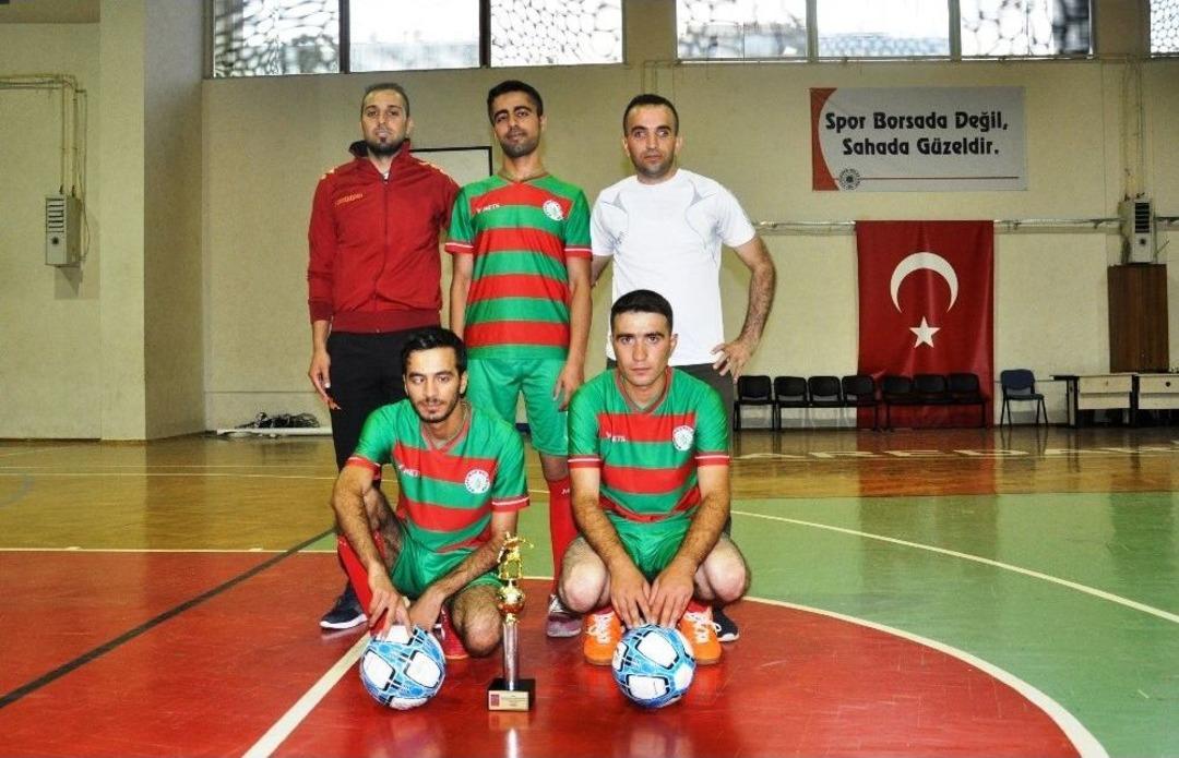 Hi&ccedil; Gol Yemeden Şampiyon Oldular