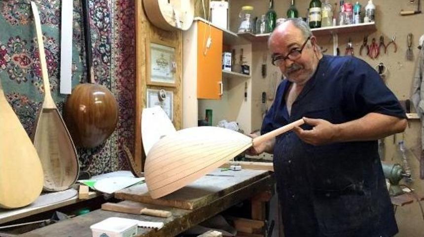 Merakla Başladı, 33 Yıldır Ut &Uuml;retimi Yapıyor