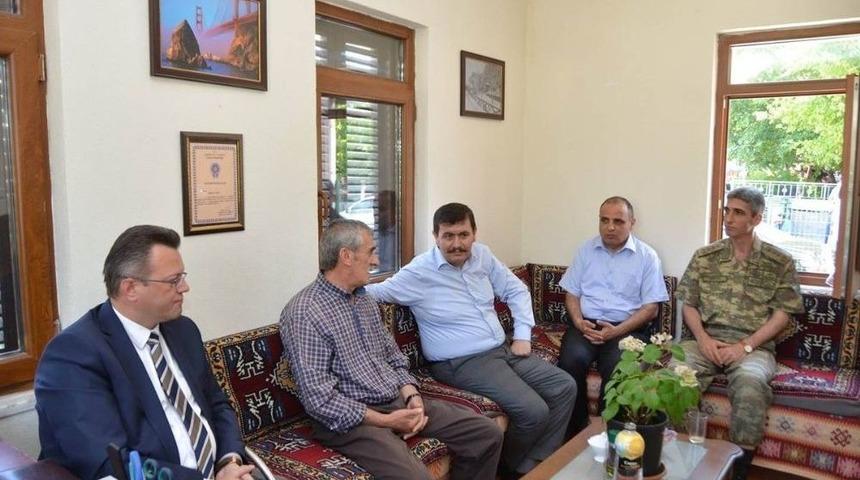 Vali Arslantaş, Mahalle Muhtarlıkları Ve Yaz Kur&rsquo;an Kurslarını Ziyaret Etti