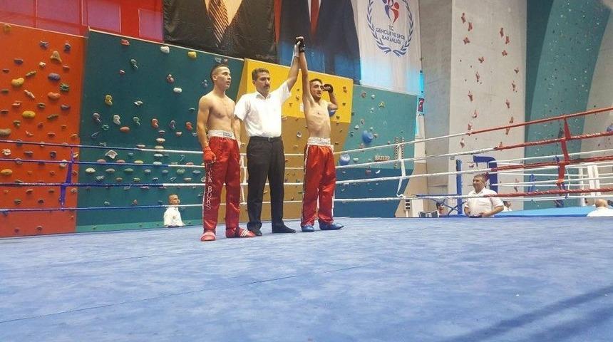 Ağrılı Kick Boks&ccedil;u Adem Milli Takıma Se&ccedil;ilme Hakkı Kazandı