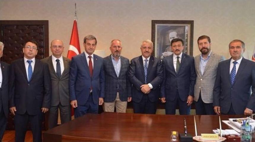 Bakan Ahmet Arslan&rsquo;dan Termal Yolun Yapılmasını İstediler