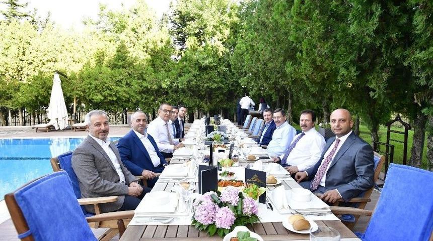 Başkan G&ouml;k&ccedil;ek&rsquo;ten Ankarag&uuml;c&uuml;&rsquo;ne M&uuml;jde