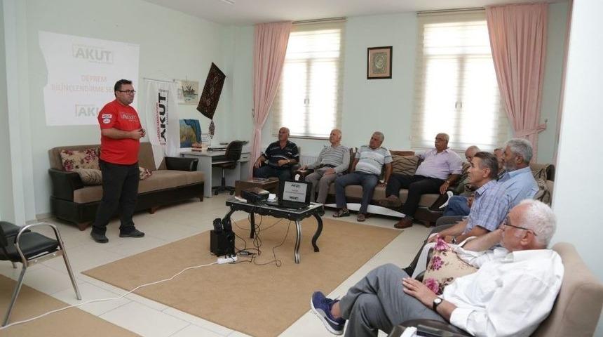 Akut&rsquo;an Koca &Ccedil;ınar&rsquo;da Deprem Bilin&ccedil;lendirme Semineri