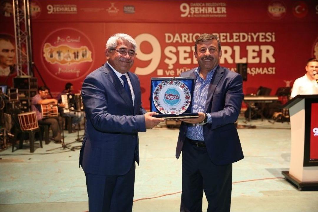 Darıca&rsquo;da Karslılar Sahne Aldı