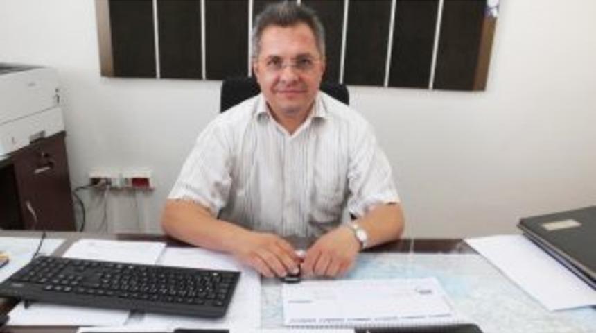 Burhaniye&rsquo;de Vergi Dairesi M&uuml;d&uuml;r&uuml; Murat D&ouml;nmez G&ouml;reve Başladı