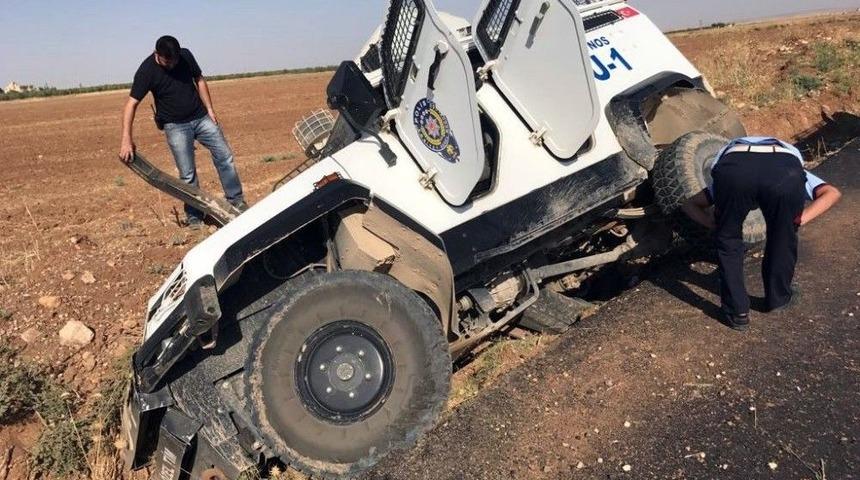 Nusaybin&rsquo; De Zırhlı Ara&ccedil; Devrildi