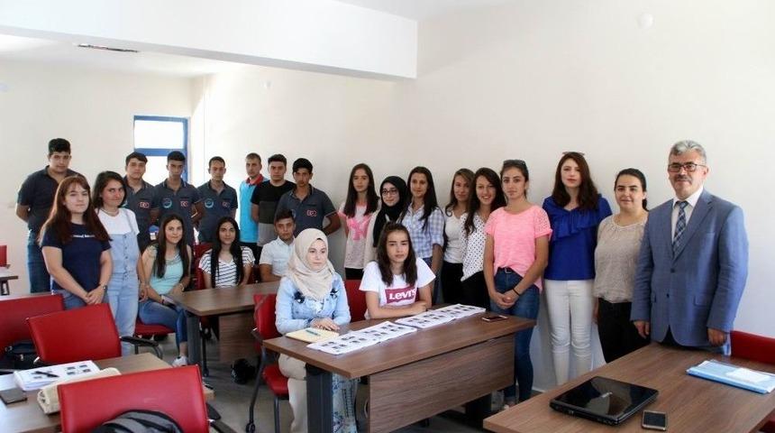 Sessizlerin Sesi Oldular