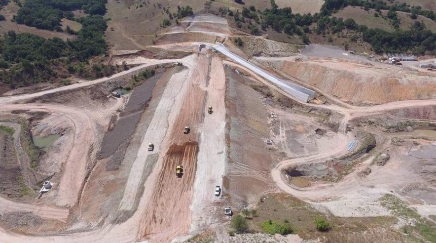 Bah&ccedil;edere G&ouml;leti İnşaatı Devam Ediyor