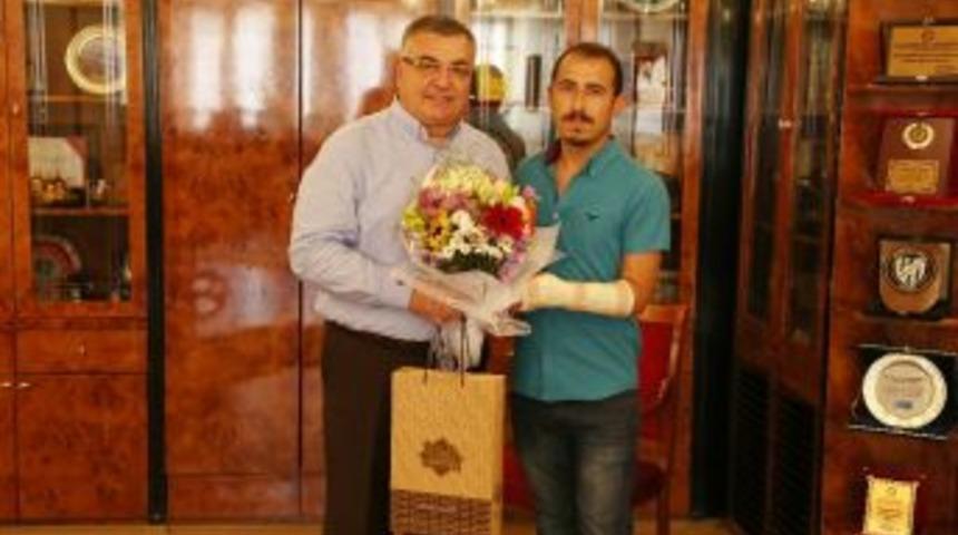 Kesimoğlu Gazi Sezer &Ouml;zdere&rsquo;yi Ağırladı