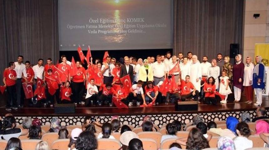 &Ouml;zel &Ouml;ğrencilerden &Ouml;zel Veda Programı