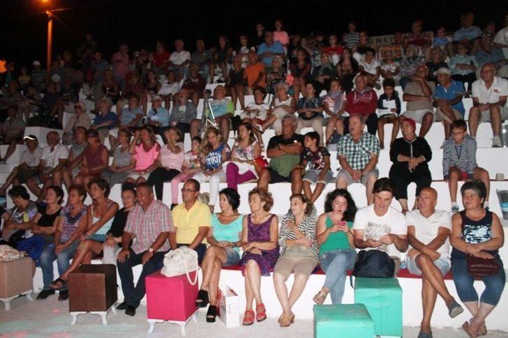 Engürü Sitesi Kültür Sanat Günlerinde İlk Günden Doldu Taştı G2