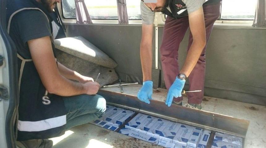 Hakkari&rsquo;de 2 Bin 700 Paket Ka&ccedil;ak Sigara Ele Ge&ccedil;irildi