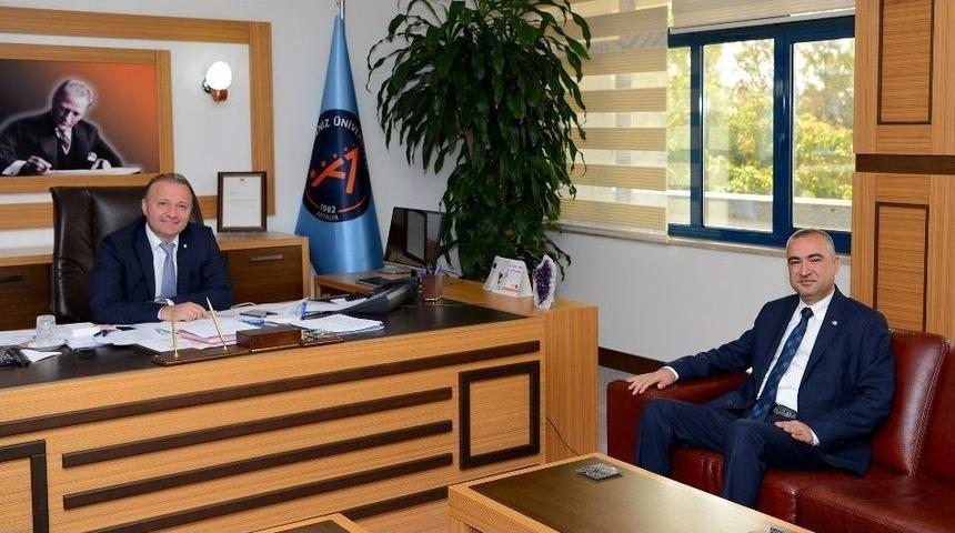 A&uuml;&rsquo;de &lsquo;sigortacılık Ve Risk Y&ouml;netimi B&ouml;l&uuml;m&uuml;&rsquo; A&ccedil;ılıyor