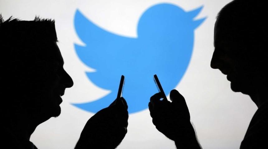 Observer'den twitter yasağı yorumu: Otoriter lider 0, internet 1 mi?