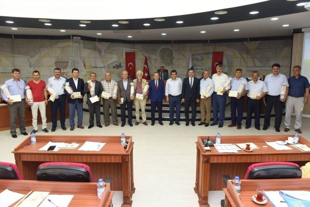 Kurtdere&rsquo;ye Kırmızı Dipli Mum İle Davet