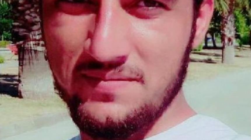 K&ouml;m&uuml;r Paketlerken Elektrik Akımına Kapılan Iş&ccedil;i &Ouml;ld&uuml;