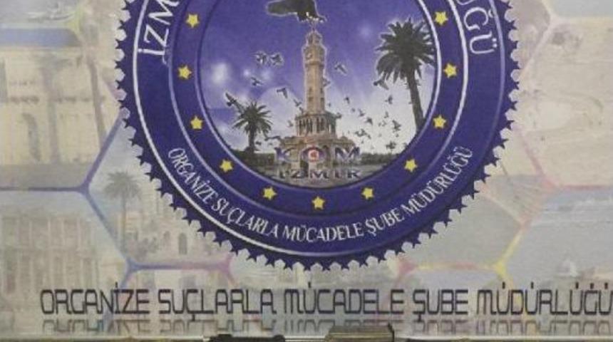 Otoparkta Ruhsatsız 7 Tabanca, 5 Pompalı T&uuml;fek Ele Ge&ccedil;ti