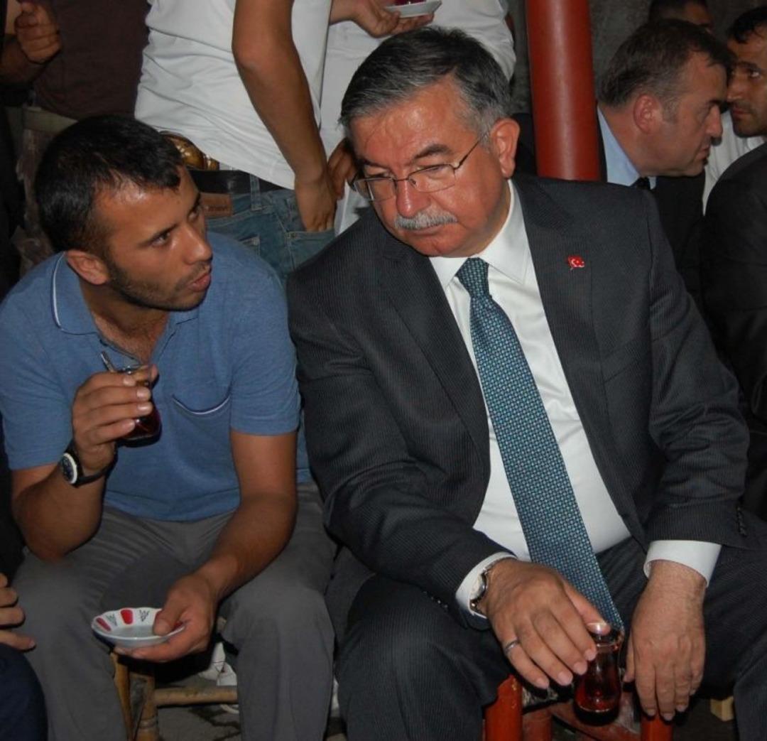 Milli Eğitim Bakanı Yılmaz: &ldquo;yeni Sistem Daha Gelmeden Chp&rsquo;yi Değiştirdi&rdquo;