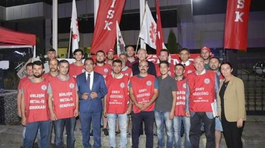 Kılı&ccedil;daroğlu, D&uuml;zce'de Işadamları Ve Esnafla Bir Araya Geldi (4)