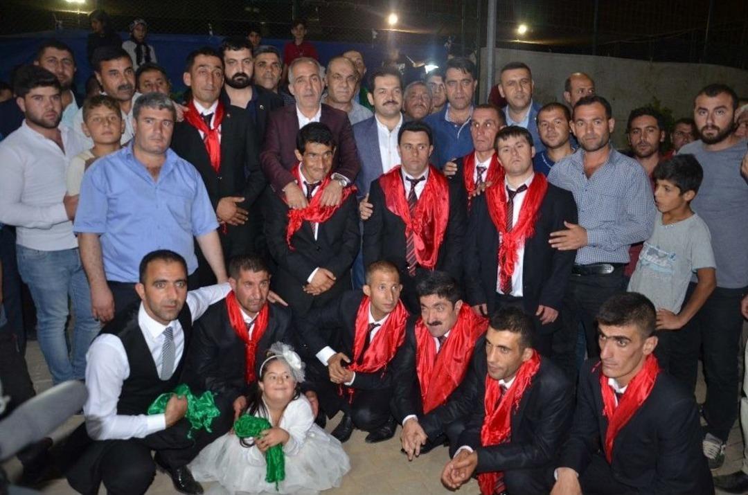 Engelliler İ&ccedil;in Gelinsiz D&uuml;ğ&uuml;n Yapıldı