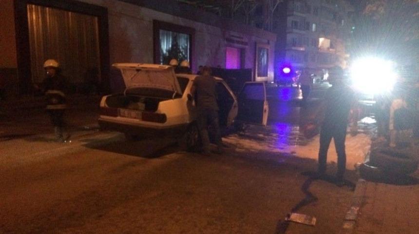 Bursa&rsquo;da Seyir Halindeki Ara&ccedil; Yandı