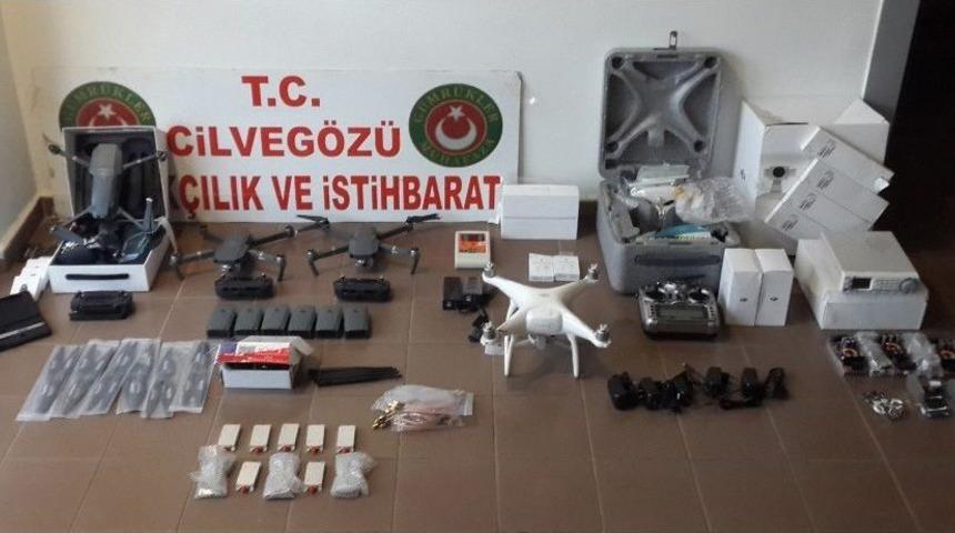 Cilveg&ouml;z&uuml; G&uuml;mr&uuml;k Kapısı&rsquo;nda 7 Adet İha Ve 91 Adet Yardımcı Elektronik Par&ccedil;a Ele Ge&ccedil;irildi