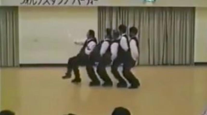 Japonlardan Sivas Halayı