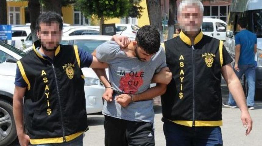 '&ouml;r&uuml;mcek Adam' Gibi Evlere Tıramanak Giren Hırsız Yakalandı