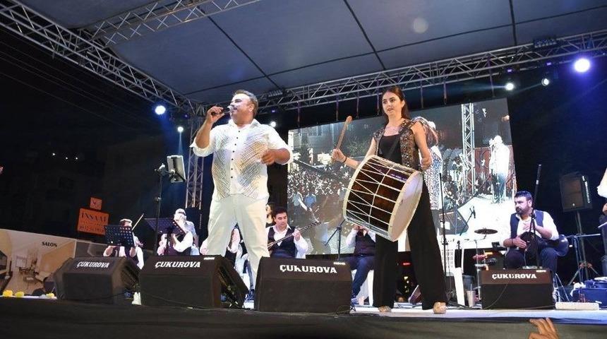 Binlerce Tarsuslu B&uuml;lent Serttaş İle Coştu