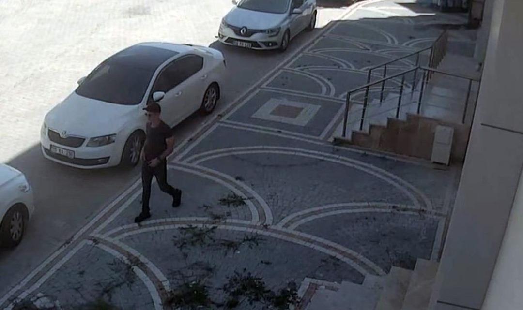 Bankadan &Ccedil;antayla &Ccedil;ıkanları Takip Ederek Gasp Eden G&uuml;rc&uuml; &Ccedil;ete Yakalandı