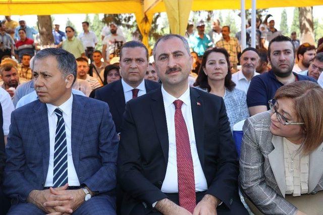 Bakan Gül’den Kılıçdaroğlu Ve Kurmaylarına Ağır Eleştiri