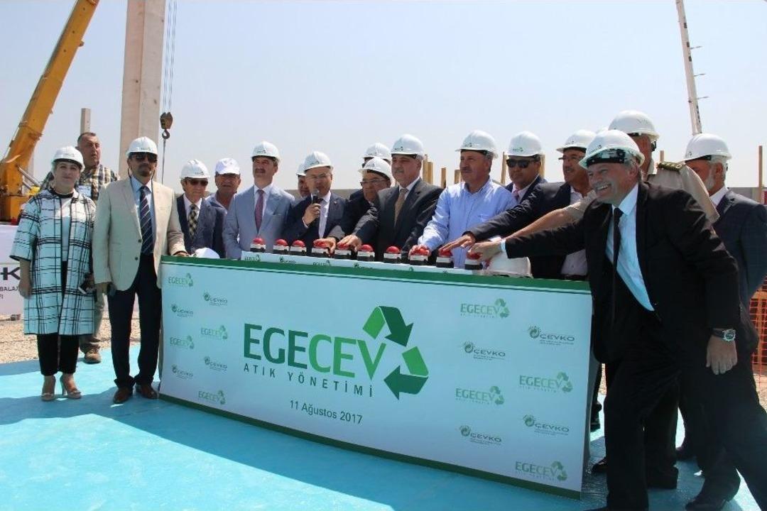 Bakan Yardımcısından &Ccedil;evre Uyarısı