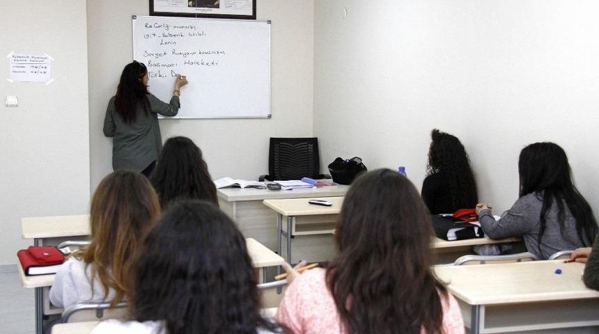 Aziz Nesin Bilgi Eğitim Merkezinin B&uuml;y&uuml;k Başarısı