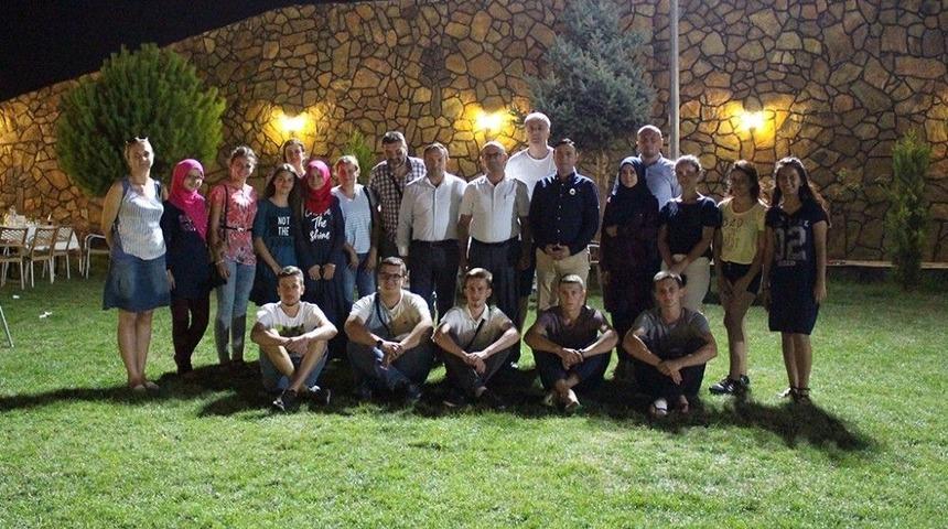 &Ccedil;anakkale Afad Boşnak &Ouml;ğrencileri Ağırladı