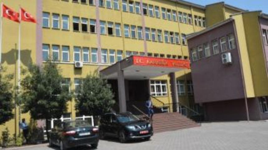 Karab&uuml;k&rsquo;te Operasyon: İl G&ouml;&ccedil; İdaresi M&uuml;d&uuml;r&uuml; De Dahil 9 Kişi G&ouml;zaltında