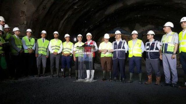 Topbaş: (Mecidiyeköy-Mahmutbey Metro Hattı):  2019'un Ilk Aylarında Devreye Girecek